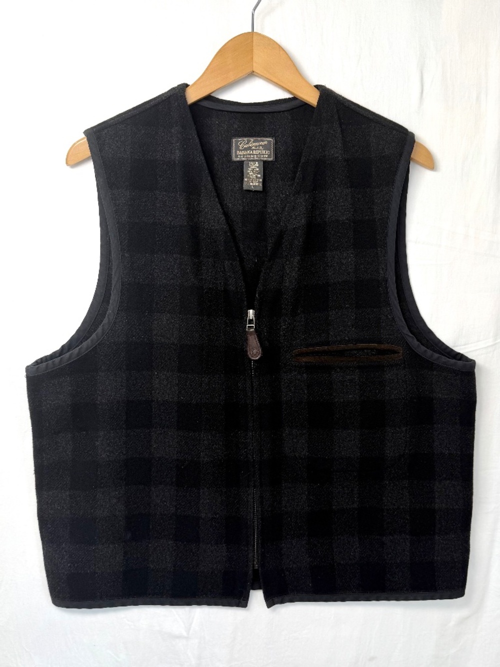 80s VTG Cabinwear by Banana Republic Mens Sz L Black/Grey Buffalo Check Vest